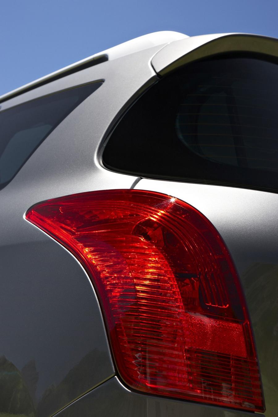  Peugeot 308 SW 2009 года  (фото 45 из 140)